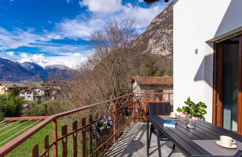 Novate Mezzola Apartment | 80 m² Apartment ∙ 3 bedrooms ∙ 6 guests