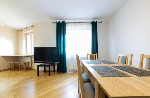 Bialystok Apartment | 80 m² Apartment ∙ 3 bedrooms ∙ 8 guests
