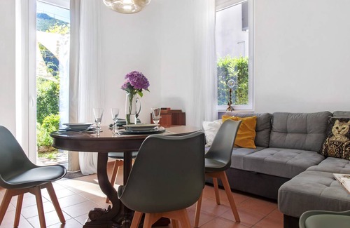 Porto Ceresio Apartment | 80 m² Apartment ∙ 2 bedrooms ∙ 5 guests