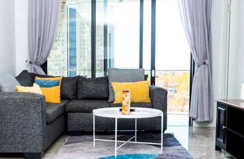 Greater Johannesburg Metropolitan Area Apartment | 80 m² Apartment ∙ 2 bedrooms ∙ 4 guests