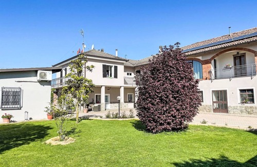 Castell'Alfero Apartment | 80 m² Apartment ∙ 2 bedrooms ∙ 4 guests