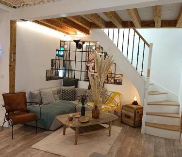 Quartier du chateau Apartment | 80 m² Apartment ∙ 2 bedrooms ∙ 4 guests