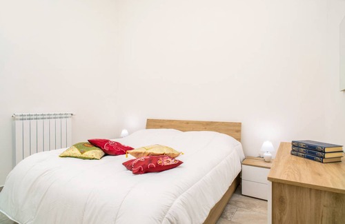 Randazzo Apartment | 80 m² Apartment ∙ 2 bedrooms ∙ 4 guests