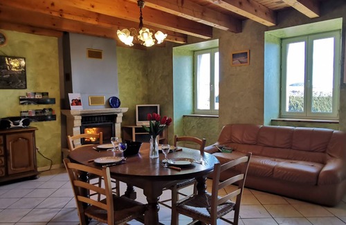 Les Estables Cottage | 80 m² Cabin ∙ 2 bedrooms ∙ 5 guests