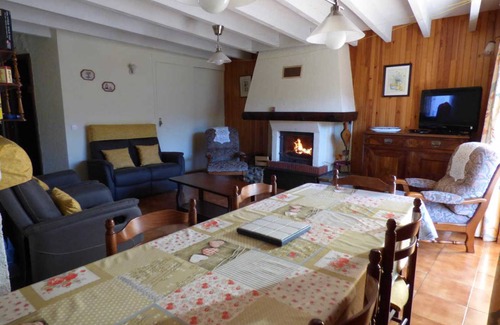Camurac House | 80 m² Gîte ∙ 2 bedrooms ∙ 6 guests
