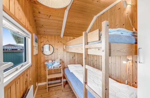 Trans House | 80 m² House ∙ 1 bedroom ∙ 8 guests