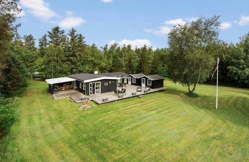 Hojslev House | 80 m² House ∙ 2 bedrooms ∙ 4 guests