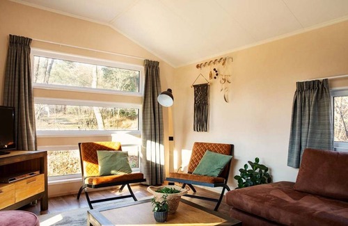 Lemele House | 80 m² House ∙ 2 bedrooms ∙ 4 guests