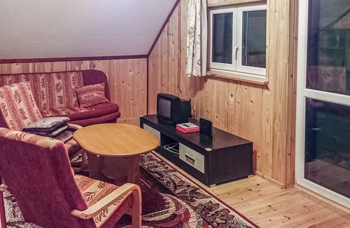 Pasym House | 80 m² House ∙ 2 bedrooms ∙ 8 guests
