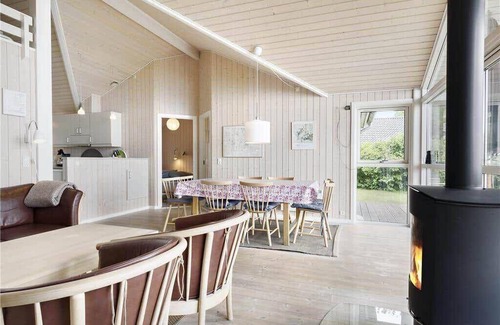 Roneklint House | 80 m² House ∙ 3 bedrooms ∙ 8 guests