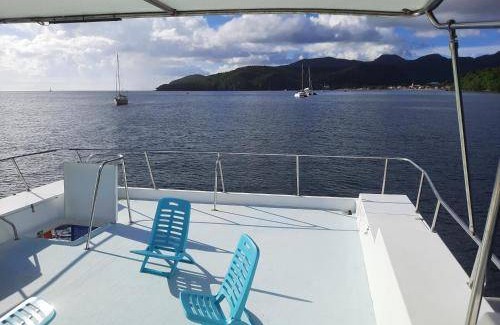 Tartane Boat Rental | 80 m² Houseboat ∙ 4 bedrooms ∙ 8 guests