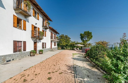 Priocca House | 80 m² Maisonette ∙ 2 bedrooms ∙ 5 guests