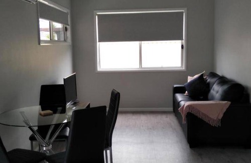 Umina Beach Villa | 80 m² Villa ∙ 2 bedrooms ∙ 5 guests