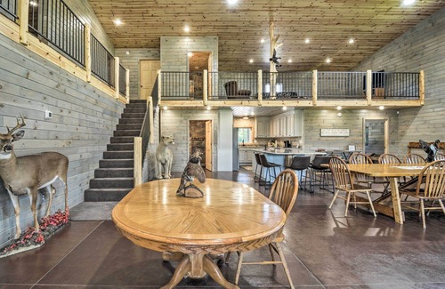 Au Gres Township Cabin | 800-Acre Au Gres Oasis: 2 Ponds + ATV Trails!