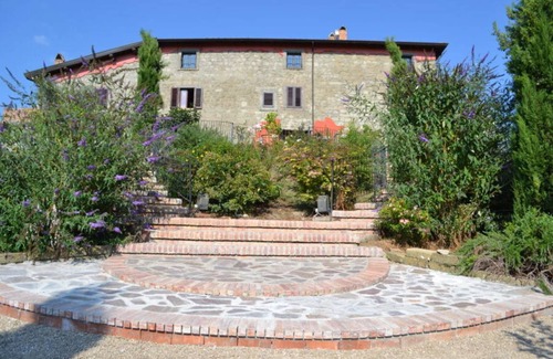 Montefiascone House | 800 m² Farmhouse ∙ 9 bedrooms ∙ 18 guests