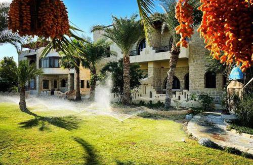 Tunis Village Hotel | 800 m² Hotel ∙ 4 bedrooms ∙ 8 guests