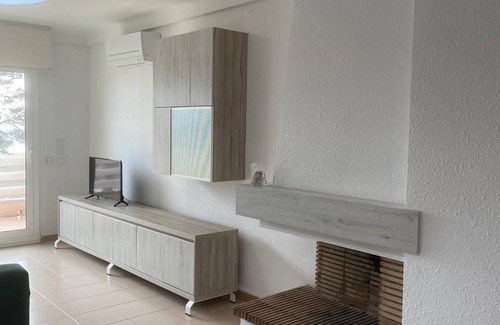 Miami Platja Apartment | 82 m² Apartment ∙ 2 bedrooms ∙ 6 guests