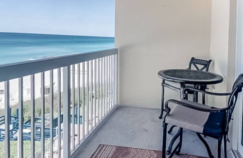 Lower Grand Lagoon Condo | 82 m² Condo ∙ 1 bedroom ∙ 6 guests