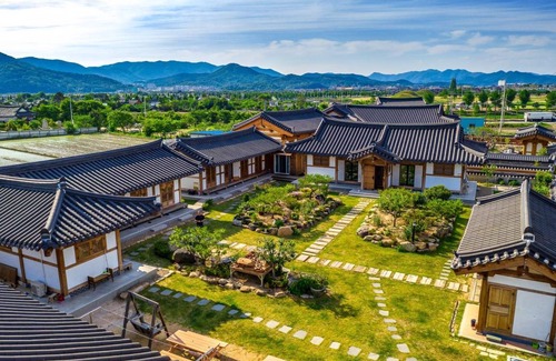 Gyeongju House | 83 m² Motel ∙ 2 bedrooms ∙ 12 guests