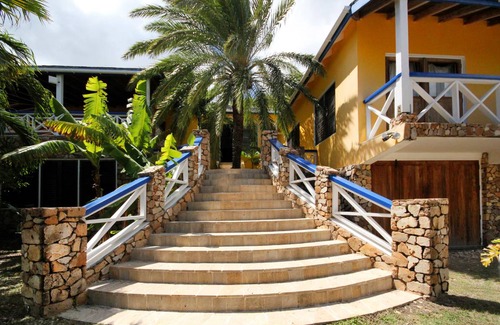 Falmouth Harbour Villa | 836 m² Villa ∙ 5 bedrooms ∙ 10 guests