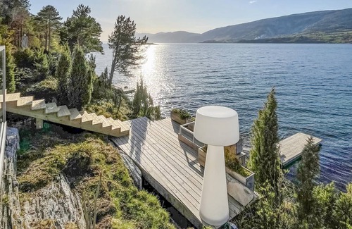 Eidsvag Apartment | 84 m² Apartment ∙ 2 bedrooms ∙ 5 guests