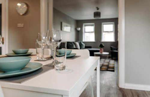 Newcastle Apartment | 84 m² Apartment ∙ 2 bedrooms ∙ 6 guests