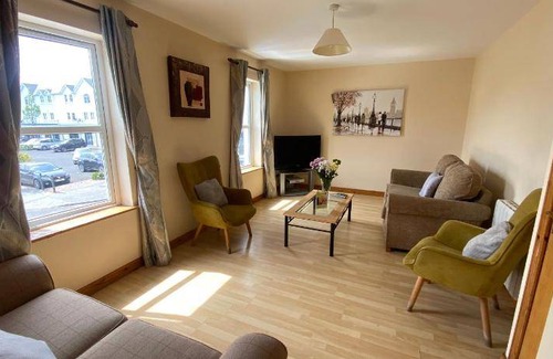 Buncrana Apartment | 84 m² Apartment ∙ 3 bedrooms ∙ 7 guests