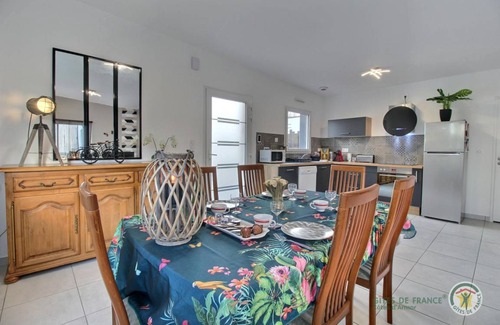 Treveneuc House | 84 m² Gîte ∙ 2 bedrooms ∙ 5 guests