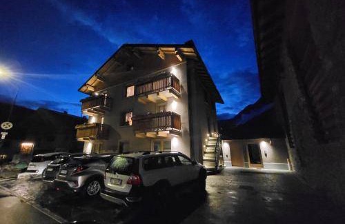 Bormio House | 84 m² House ∙ 2 bedrooms ∙ 6 guests