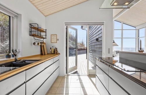 Egsmark Strand House | 84134 Ebeltoft - Kulmulevej 10
