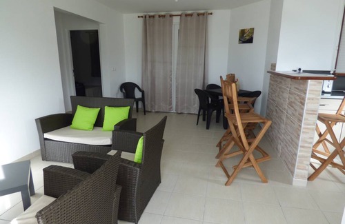 Trois-Ilets Apartment | 85 m² Apartment ∙ 2 bedrooms ∙ 4 guests