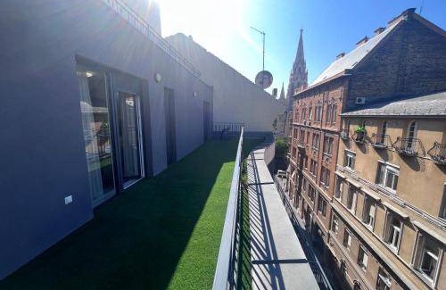 Corvin negyed Apartment | 85 m² Apartment ∙ 2 bedrooms ∙ 6 guests