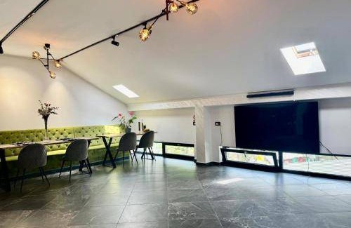 Roman Apartment | 85 m² Apartment ∙ 1 bedroom ∙ 2 guests