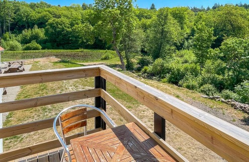 Gudhjem Apartment | 85 m² Apartment ∙ 2 bedrooms ∙ 4 guests