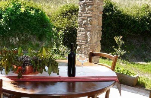 Pomaia Apartment | 85 m² Apartment ∙ 3 bedrooms ∙ 7 guests