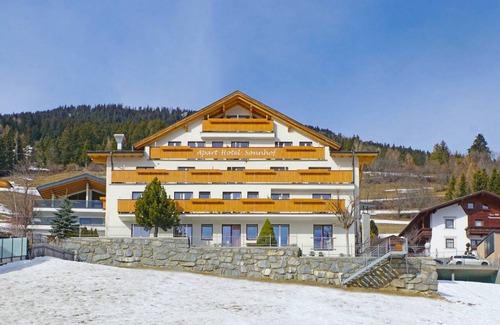 Ladis Apartment | 85 m² Apartment ∙ 3 bedrooms ∙ 6 guests