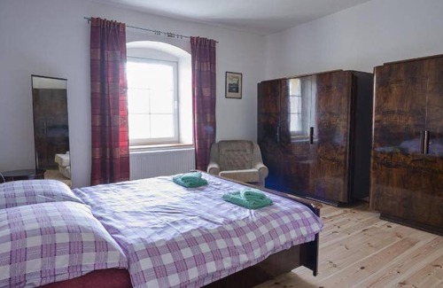 Chabicovice Apartment | 85 m² Apartment ∙ 2 bedrooms ∙ 10 guests