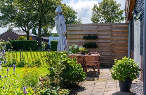 Hellendoorn House | 85 m² House ∙ 2 bedrooms ∙ 4 guests