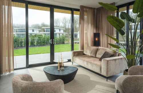 Zeewolde House | 85 m² House ∙ 2 bedrooms ∙ 4 guests