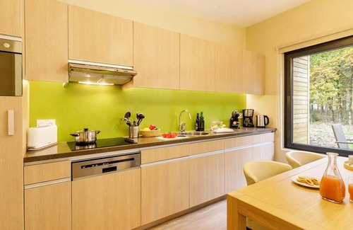 Curcay-sur-Dive House | 85 m² Mobile home ∙ 3 bedrooms ∙ 5 guests