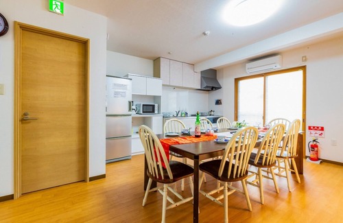 Higashinari House | 85 sqMeter 3 Bedrooms 2 Bathrooms 4 min to subway Free parking Fukujutei IM201 - Fushou Pavilion 201/Osaka Ōsaka