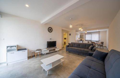 Ortakent Hotel | 85 m² Hotel ∙ 2 bedrooms ∙ 8 guests