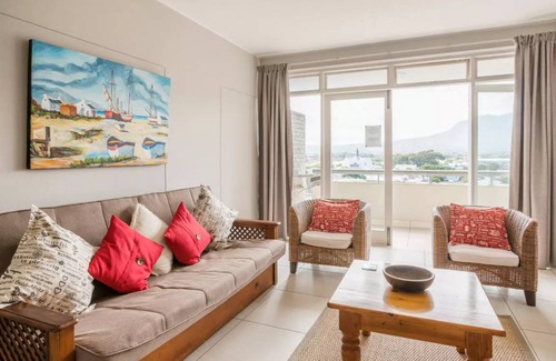 Strand Apartment | 86 m² Apartment ∙ 2 bedrooms ∙ 4 guests
