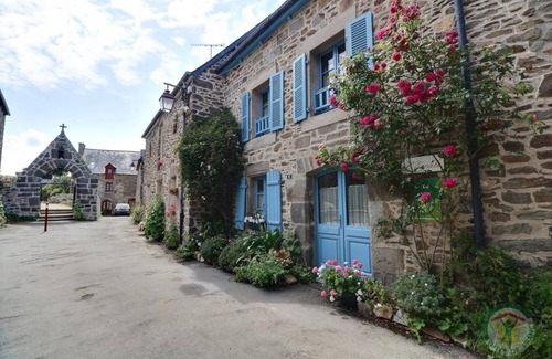 Saint-Suliac House | 86 m² Gîte ∙ 2 bedrooms ∙ 4 guests