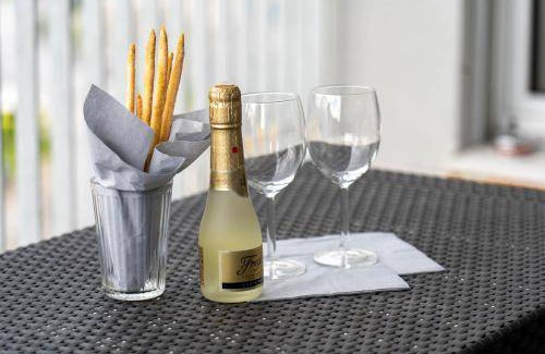 Horw Apartment | 86 m² Serviced apartment ∙ 2 bedrooms ∙ 9 guests