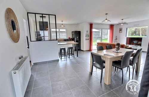 Plerin House | 87 m² Gîte ∙ 3 bedrooms ∙ 6 guests