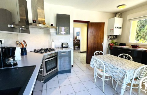 Saint-Martin-Lalande House | 88 m² Gîte ∙ 3 bedrooms ∙ 6 guests