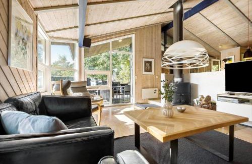 Fjellerup Strand House | 8815-Glesborg-Bosholmstien-7