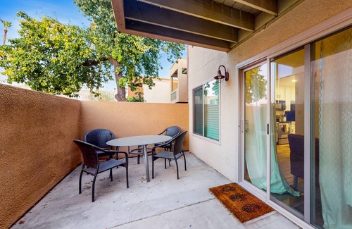 South Scottsdale Condo | 89 m² Condo ∙ 2 bedrooms ∙ 6 guests