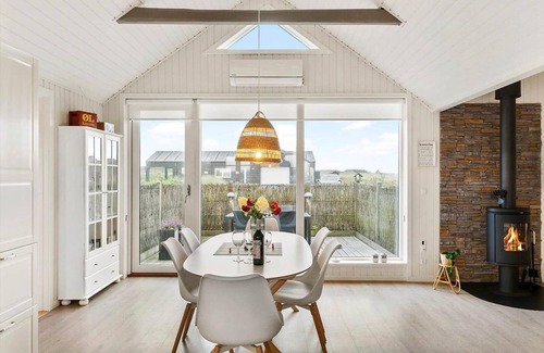 Lokken House | 89 m² House ∙ 2 bedrooms ∙ 4 guests